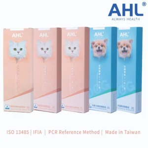 展示飼主在家為貓咪進行健康檢測的情境，降低外出壓力與交叉感染風險，提升檢測便利性。